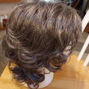 Brand new in box Paula Young wig”Rosaria” in salt and pepper.